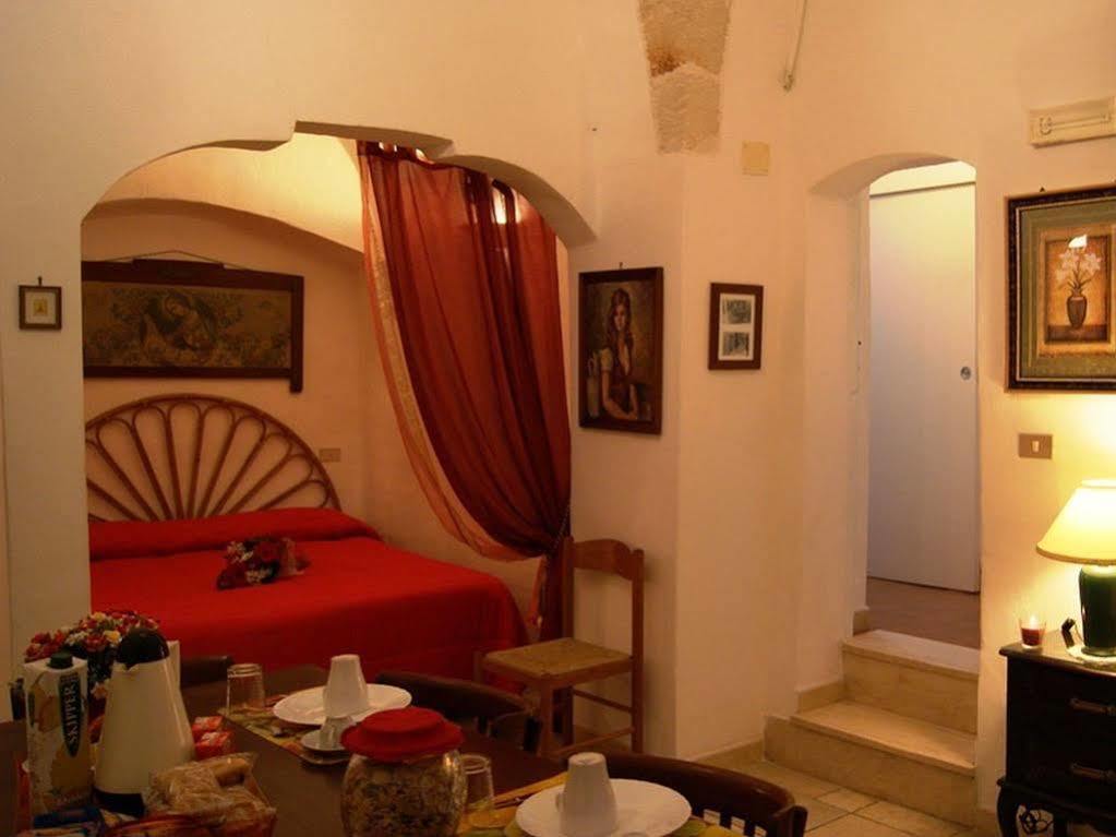 Borgo San Martino Hotel Bra Bagian luar foto